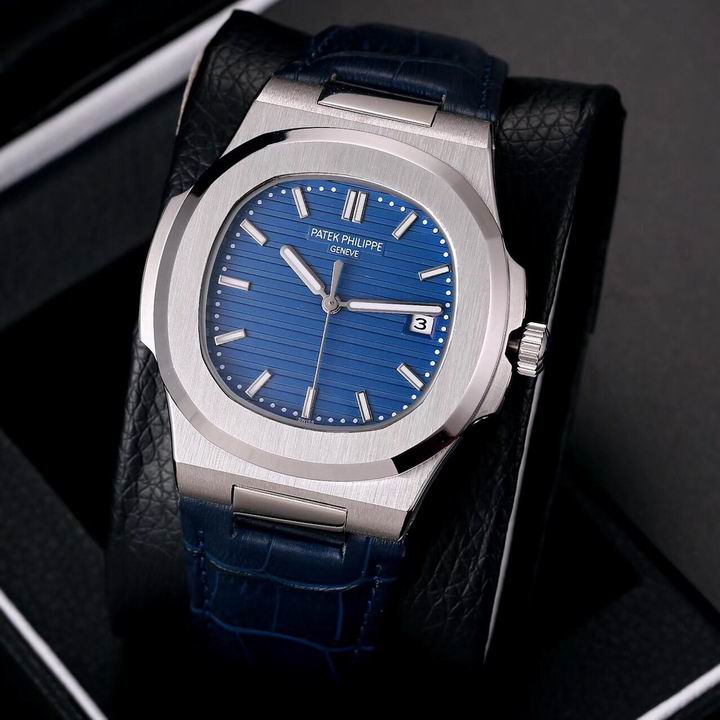 Patek Philippe Watch 221